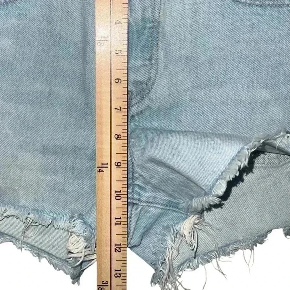 Levi’s Wedgie Short size 26 - Picture 11 of 11